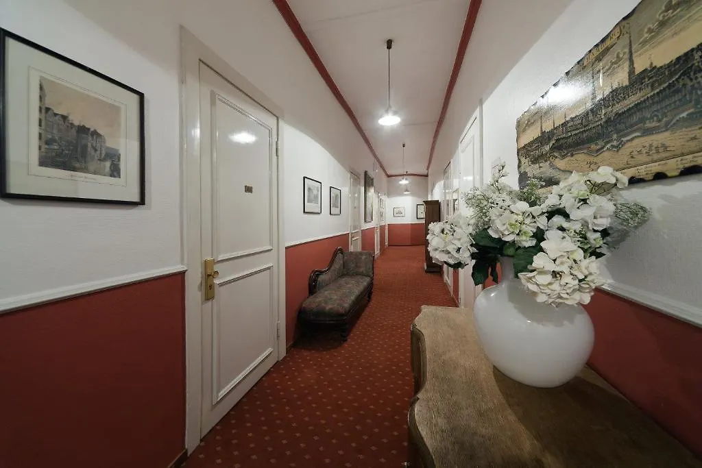 המבורג Phoenix City Hotel 3*,